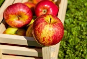 red apples prevent cancer